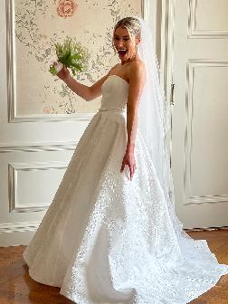 Anne Barge Wedding Dress