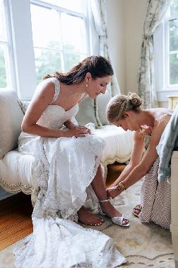 Charlee wearing Anne Barge From Charleston's White On Daniel Island